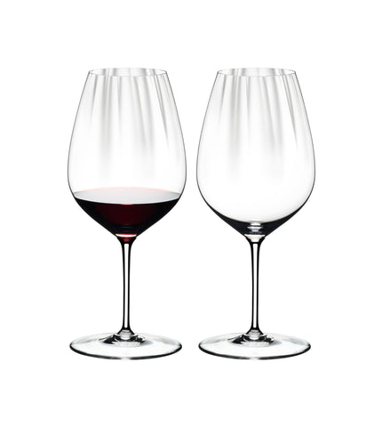 Riedel Performance front view showing elegant shape and visual clarity benefit