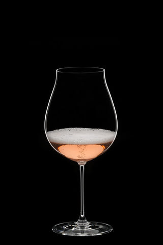 Riedel Veritas on dinner table setting demonstrating presentation and hosting benefit