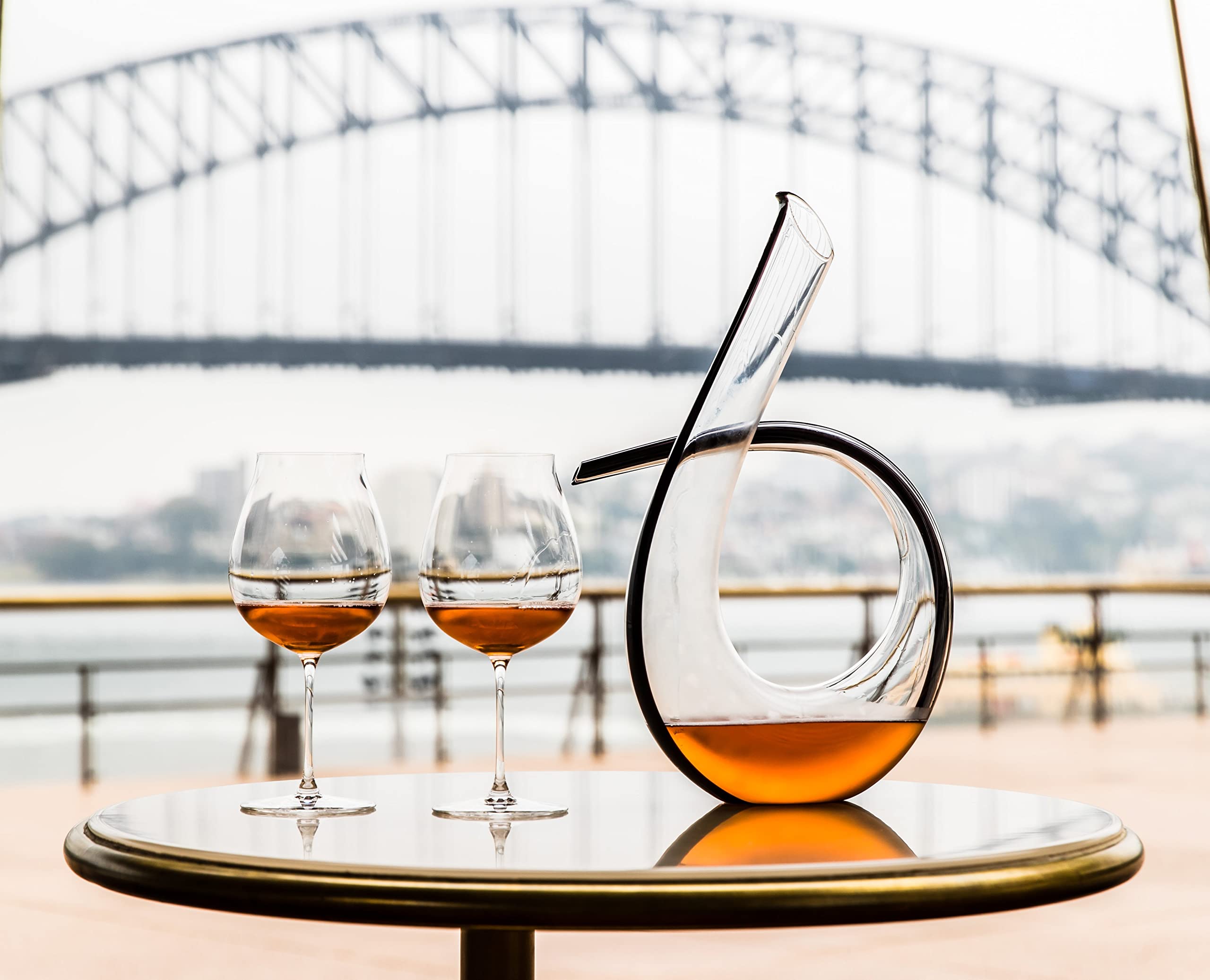Riedel Veritas side profile emphasizing stem length and refined bowl design