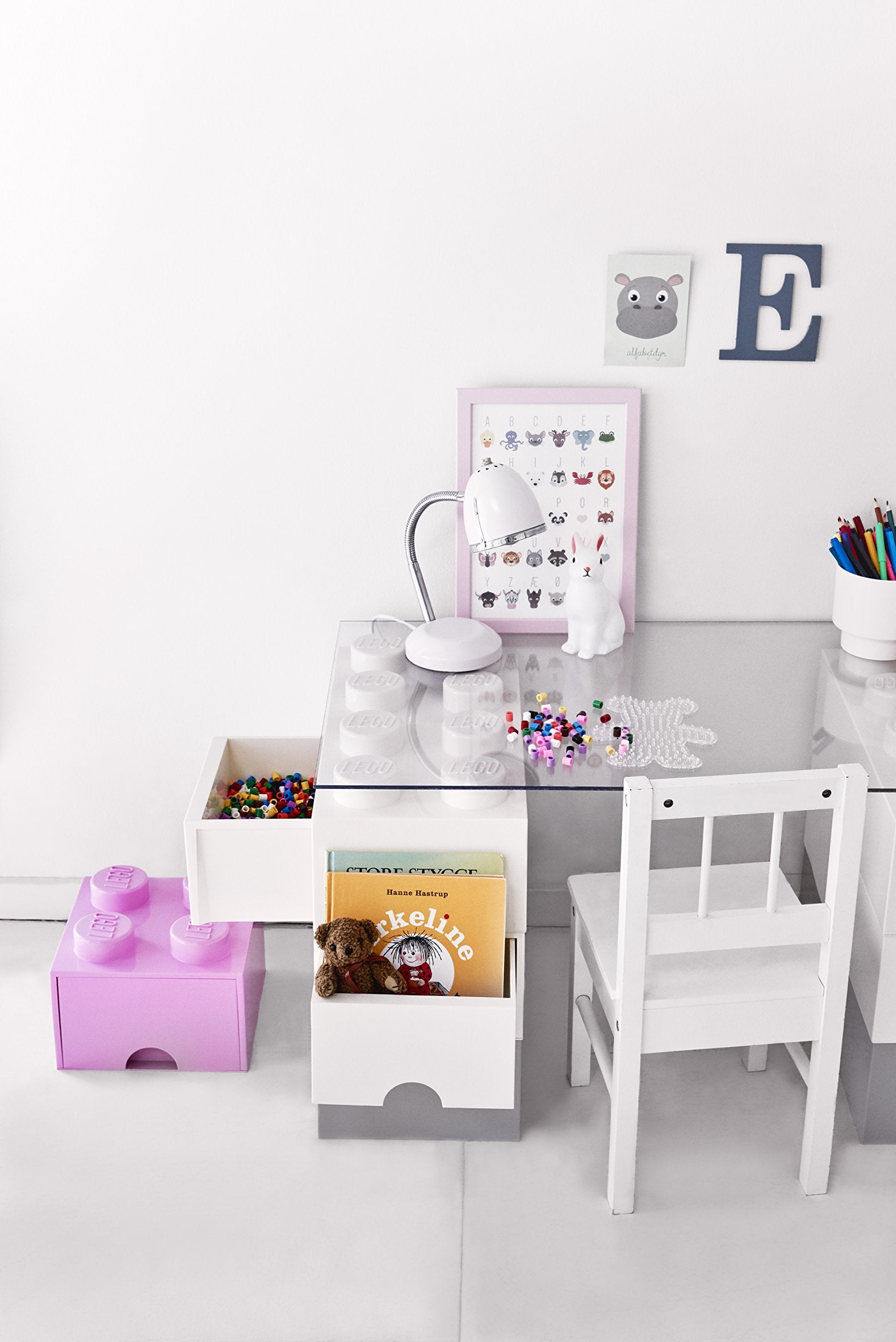 Room Copenhagen label photo showing BPA-free material safety benefit