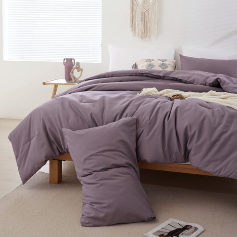 ROSGONIA comforter on queen bed in styled room benefit: instant bedroom update