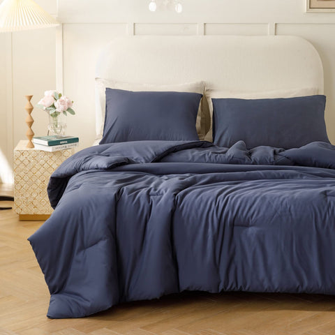 ROSGONIA pillowcase detail showing stitching and neat edges for polished appearance