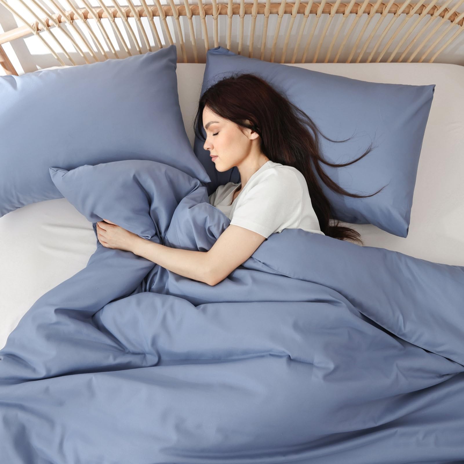 ROSGONIA pillowcases included alongside comforter for coordinated bedroom styling