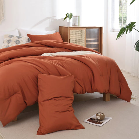 ROSGONIA comforter on mattress showing oversized fit and generous coverage