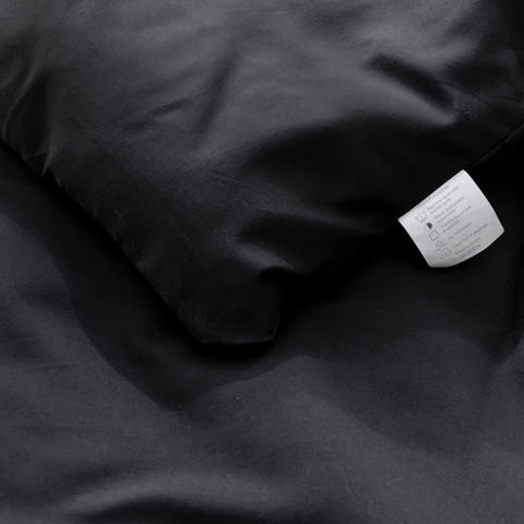 ROSGONIA care label inside comforter showing machine-washable instructions