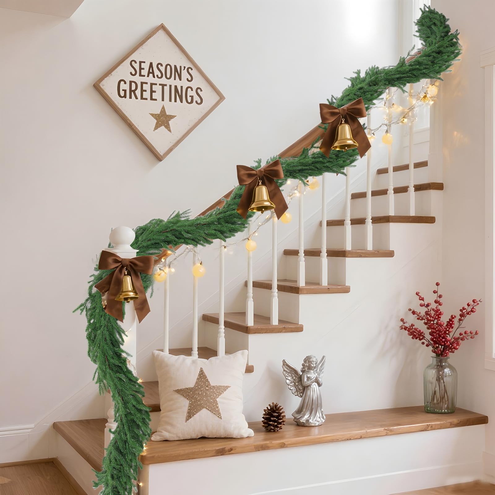 Rowfad garland used as table centerpiece adding green texture and low maintenance benefit