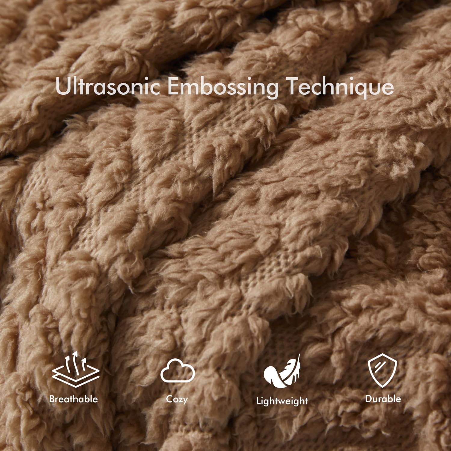Royoliving pocket detail with hands demonstrating warmth and convenience benefit