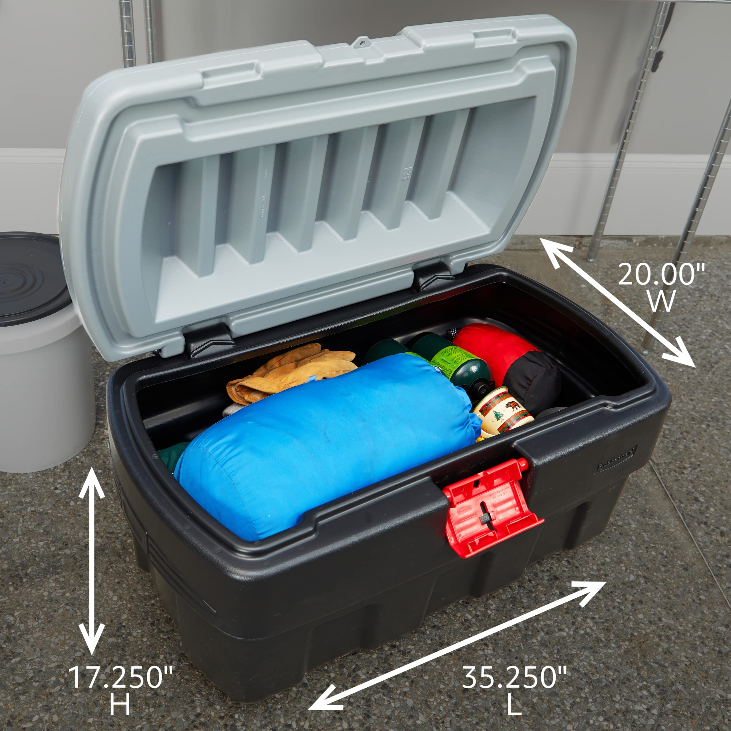 Rubbermaid ActionPacker lockable latch detail enabling tamper‑resistant security