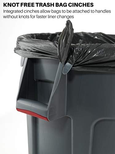 Rubbermaid BRUTE reinforced base closeup illustrating toughness against rough surfaces