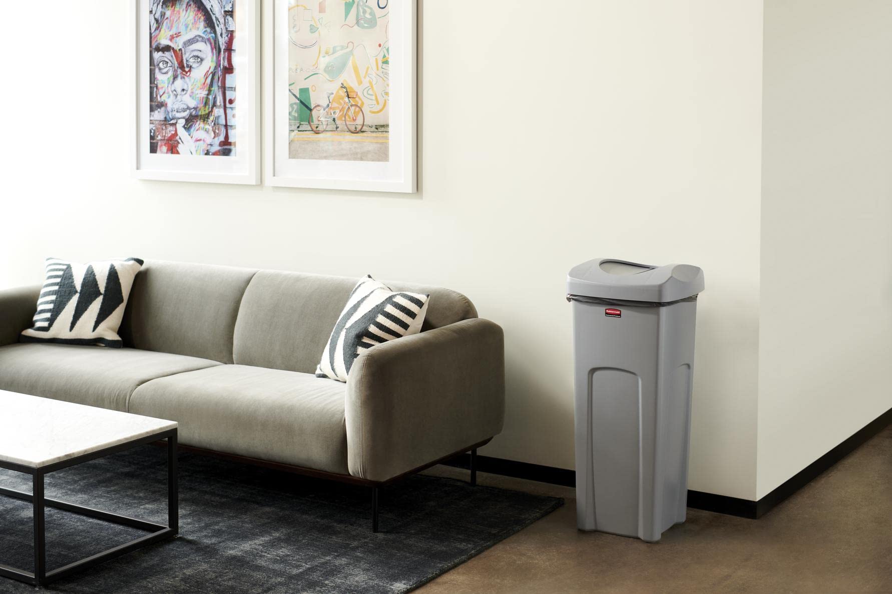 Rubbermaid Commercial untouchable swing-top lid detail for convenient hands-free disposal