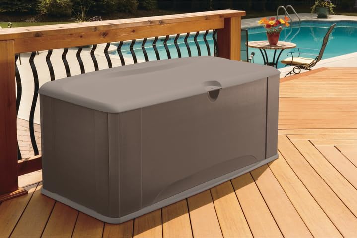 Rubbermaid close-up resin texture illustrating fade-resistant weather protection