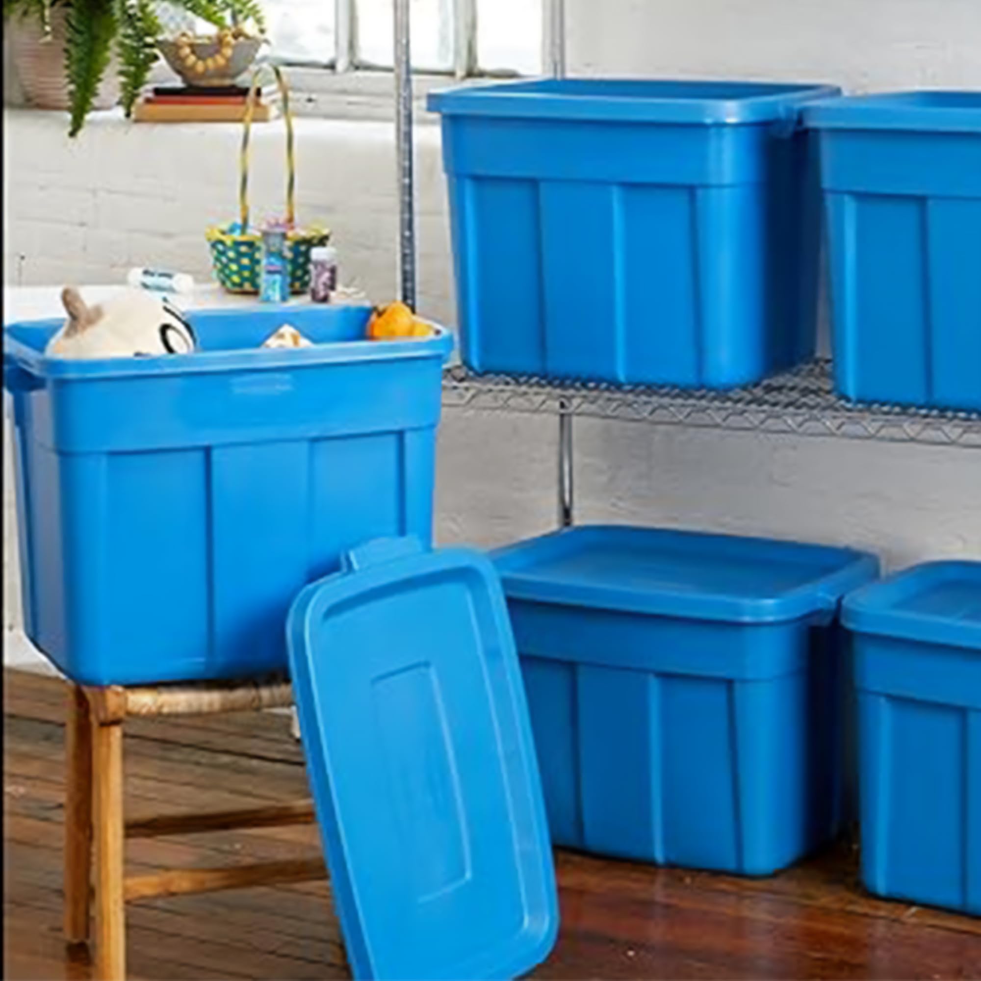 Rubbermaid Roughneck being rinsed to show washable, low‑maintenance surface