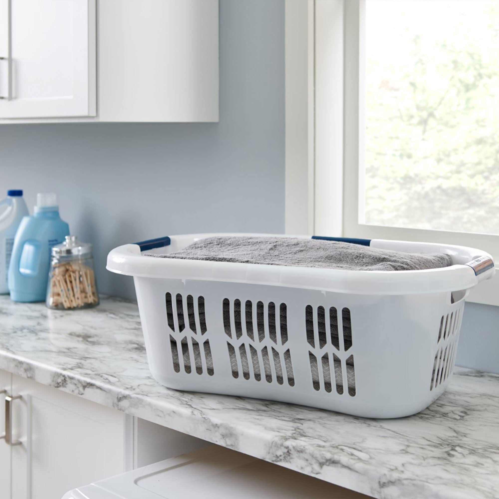Rubbermaid smooth interior texture protecting clothes from snags