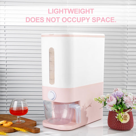 Rubtlamp next to 1kg bag showing compact size and space savings