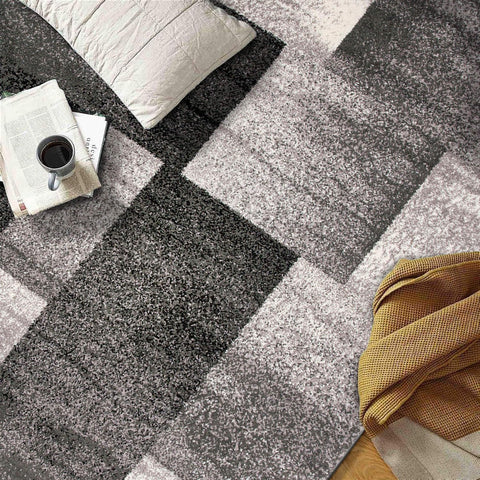 Rugshop jute backing and corner detail providing stability and grip on floors