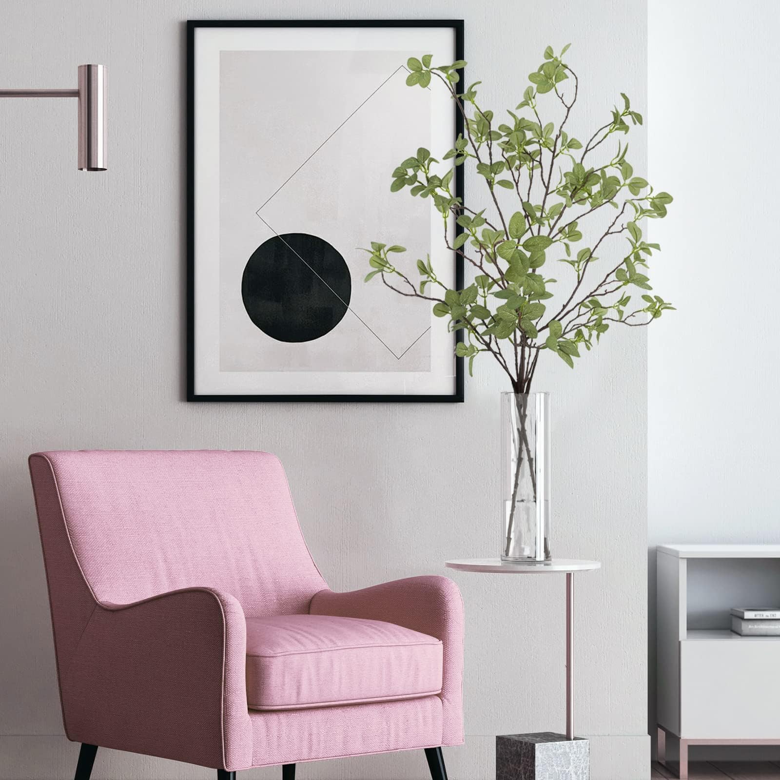 Ruidazon stems beside books showing scale and easy styling advantage