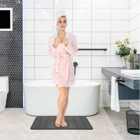 RUN HELIX three-piece set in bathroom showing coordinated coverage and comfort