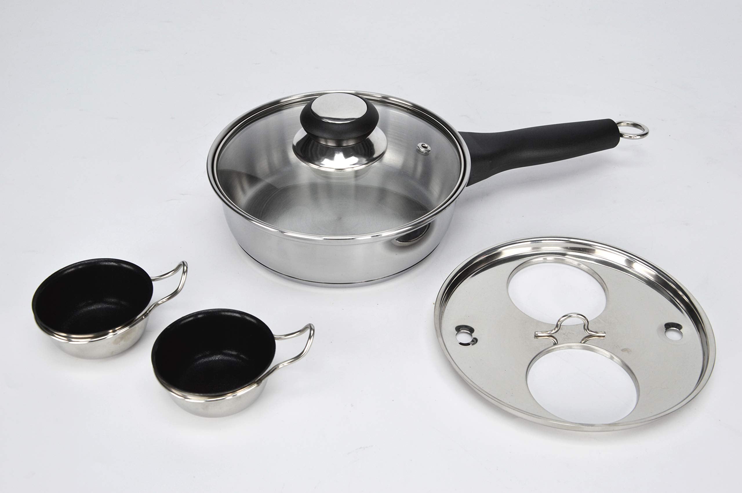 RUNZI pan in use on an induction cooktop with perfectly poached eggs for reliable results