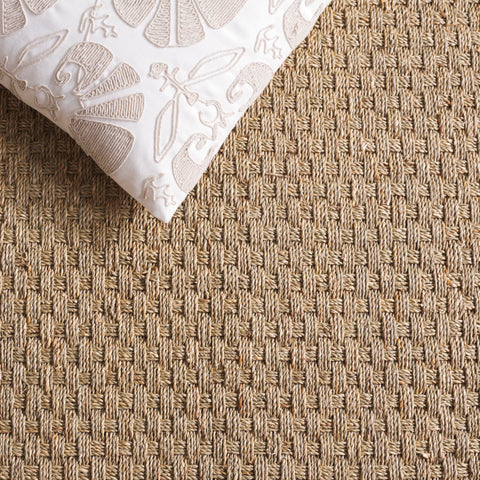 SAFAVIEH rug unpacked and unrolled showing easy setup and crease relief benefit