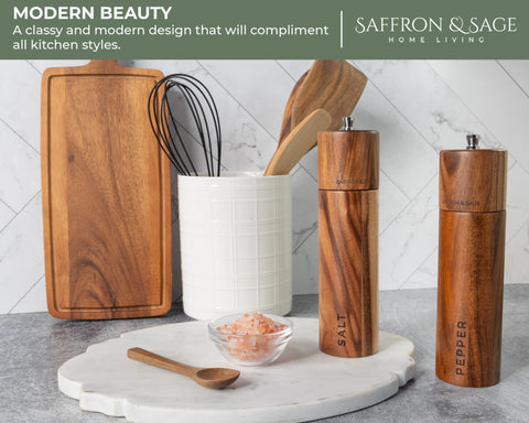 Saffron & Sage side profile highlighting ergonomic grip for comfortable milling