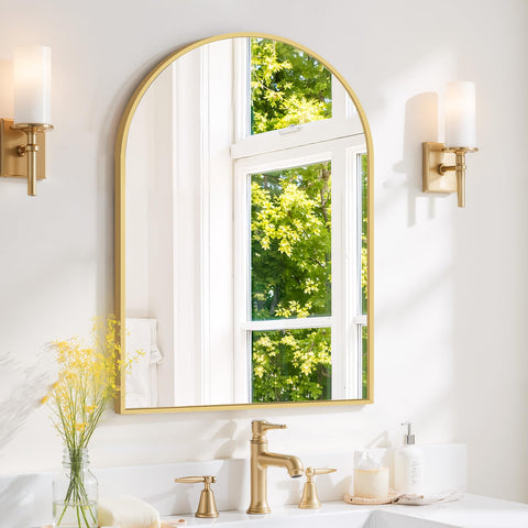SageNest arched mirror front view showing polished gold frame and clear reflection benefit