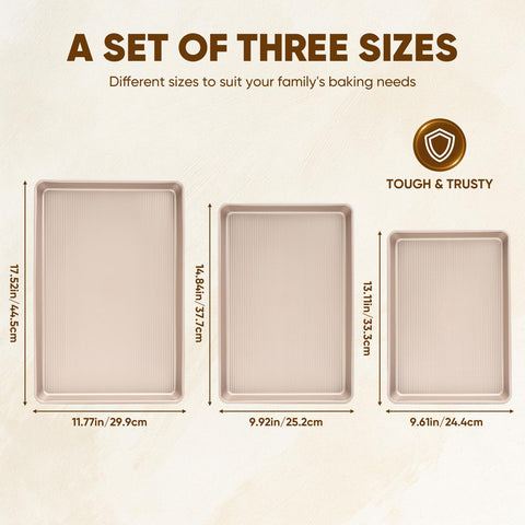 SakerPlus stacked set showing three sizes for versatile baking and storage