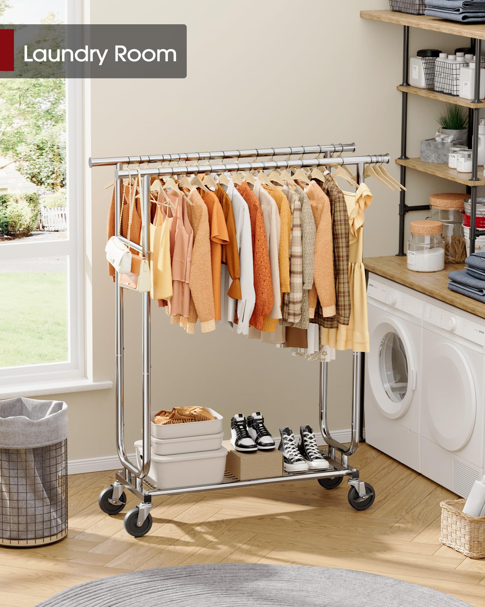 Sakugi used in a retail setting presenting clothes for easy browsing
