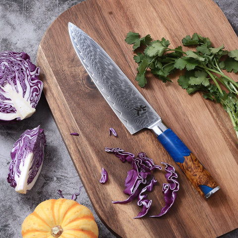 SAMCOOK in-kitchen slicing vegetables, demonstrates precision and everyday versatility