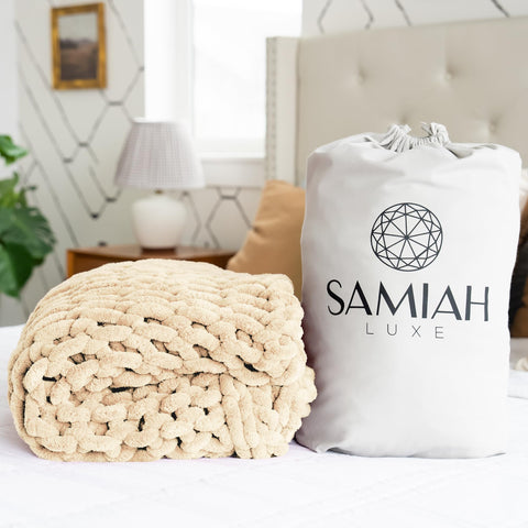 SAMIAH LUXE side-angle pile and texture view highlighting plush chenille softness and visual depth