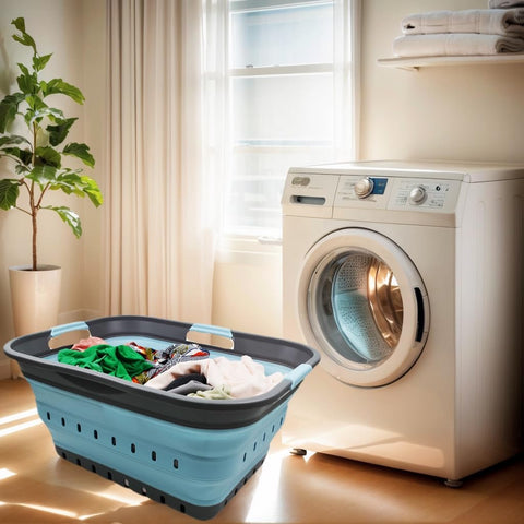 SAMMART beside folded towels to show scale and full‑load holding capability