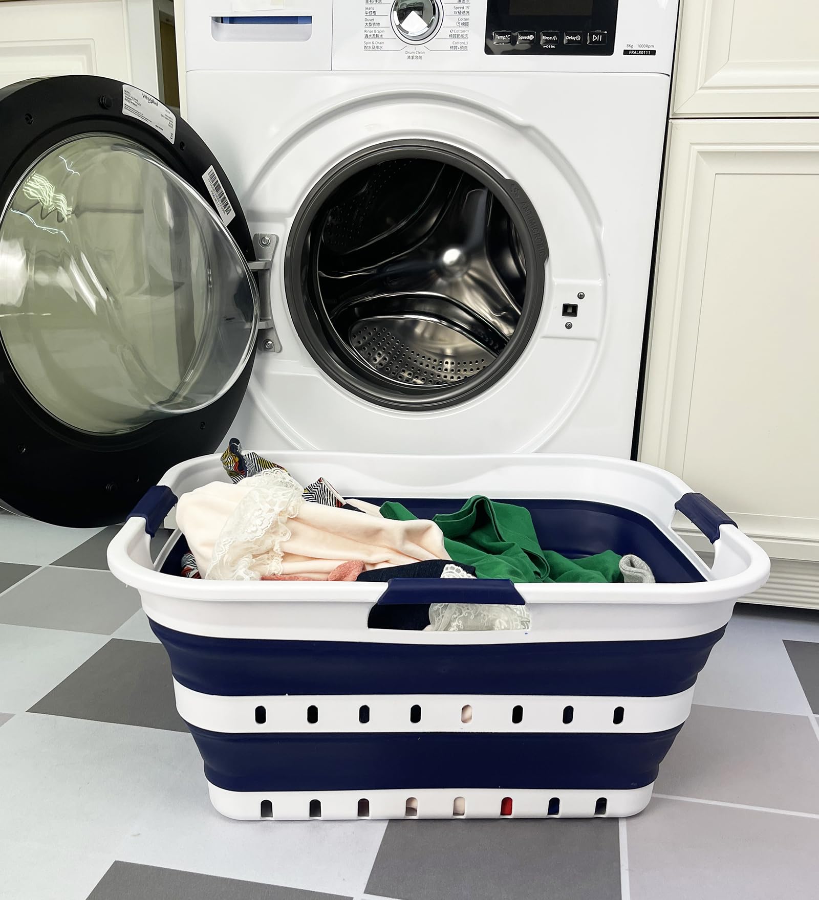 SAMMART open basket filled with laundry, clear capacity and organization benefit