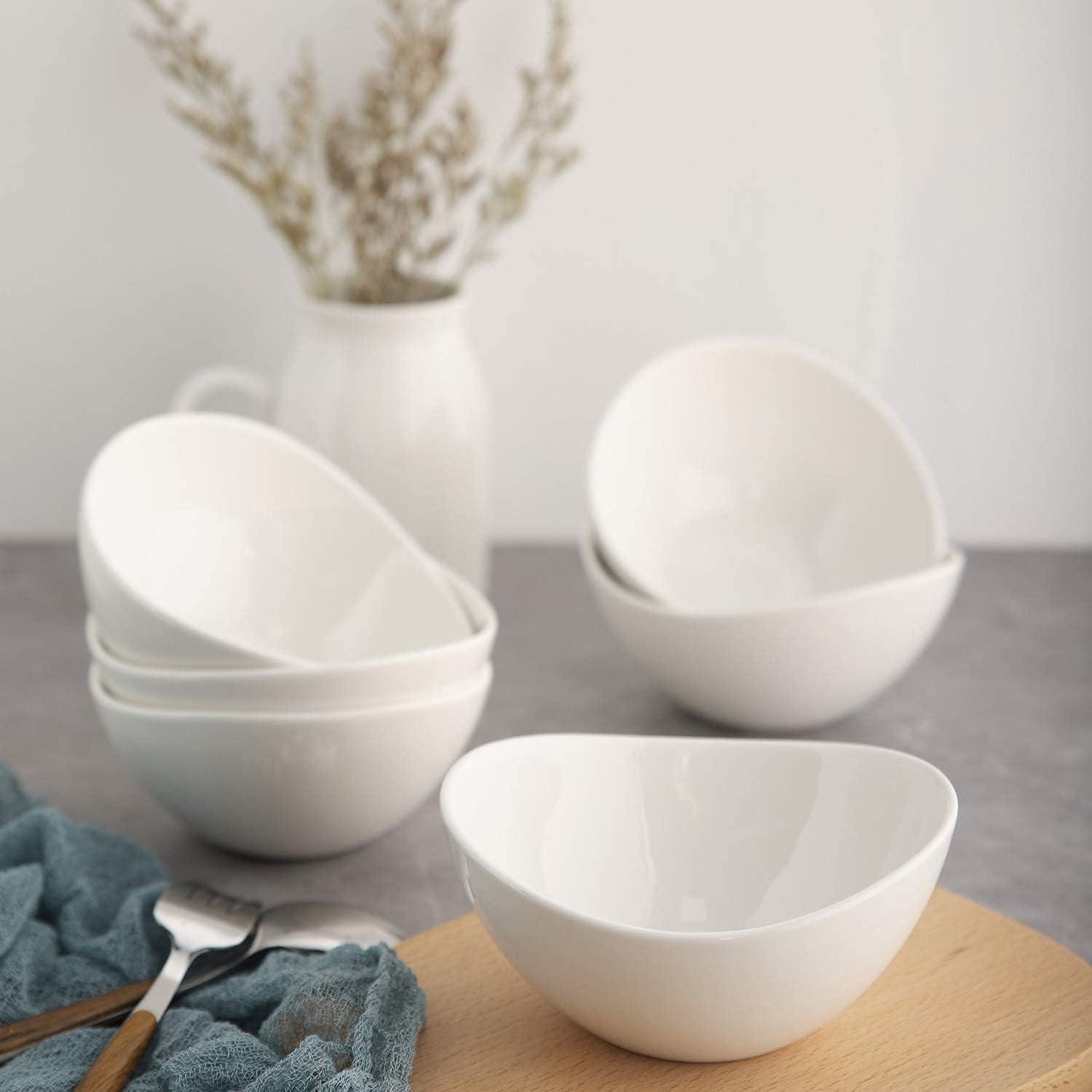 Samsle rim and curve detail showing elegant silhouette and plating benefit