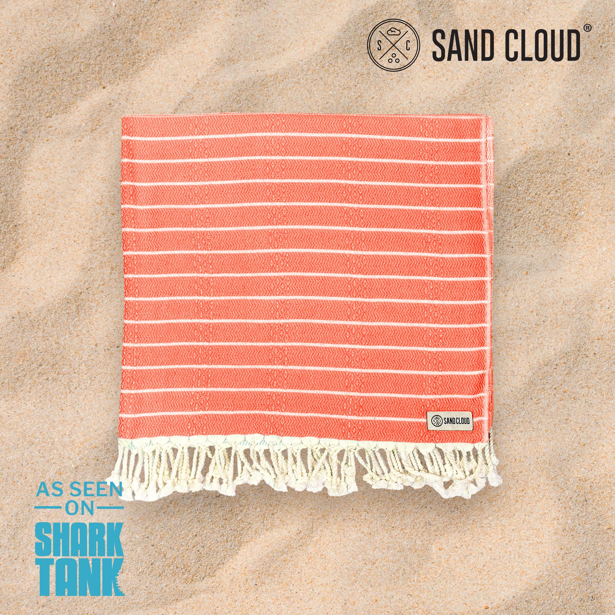 Sand Cloud close-up of flat weave texture highlighting sand release benefit
