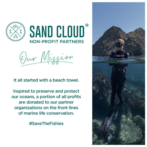 Sand Cloud label with GOTS certification showing organic cotton assurance