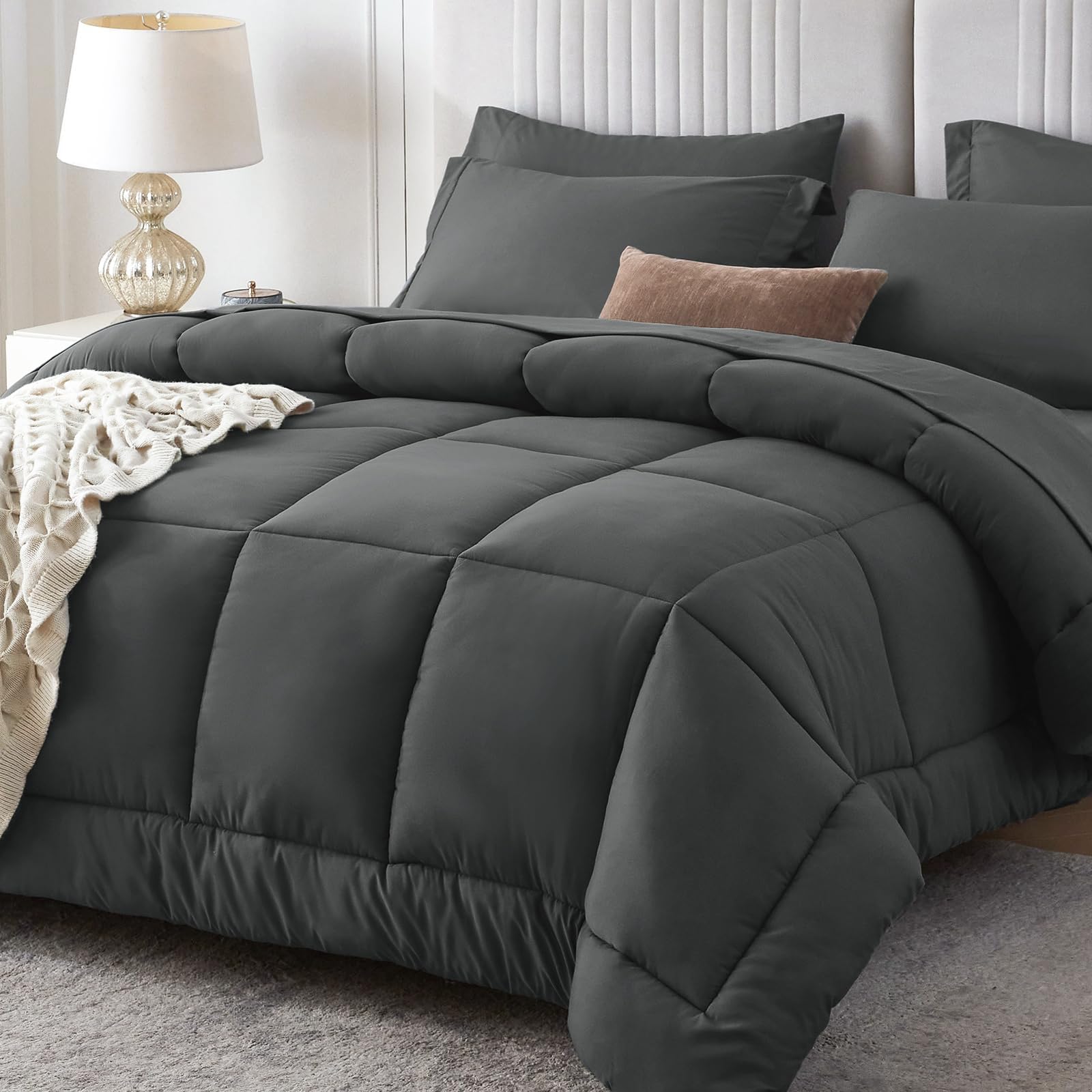 Sasttie comforter front view showing neutral dark grey and full bed coverage benefit