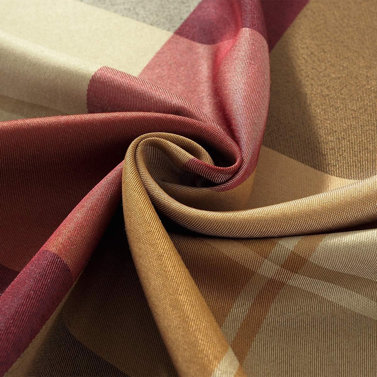 SASTYBALE seam and edge detail highlighting sturdy construction benefit