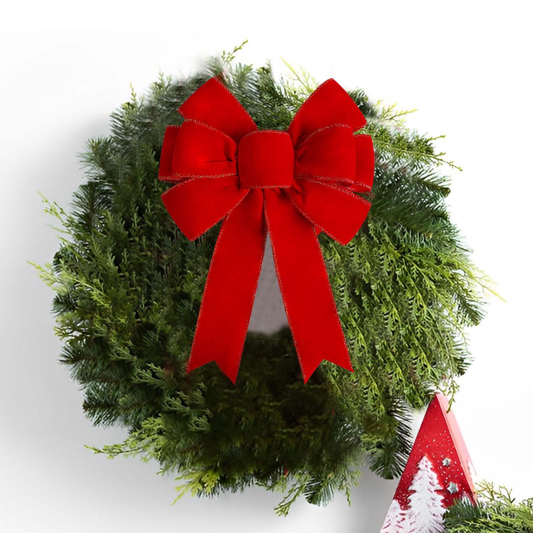 Satenwie bow mounted on a wreath demonstrating outdoor-ready styling