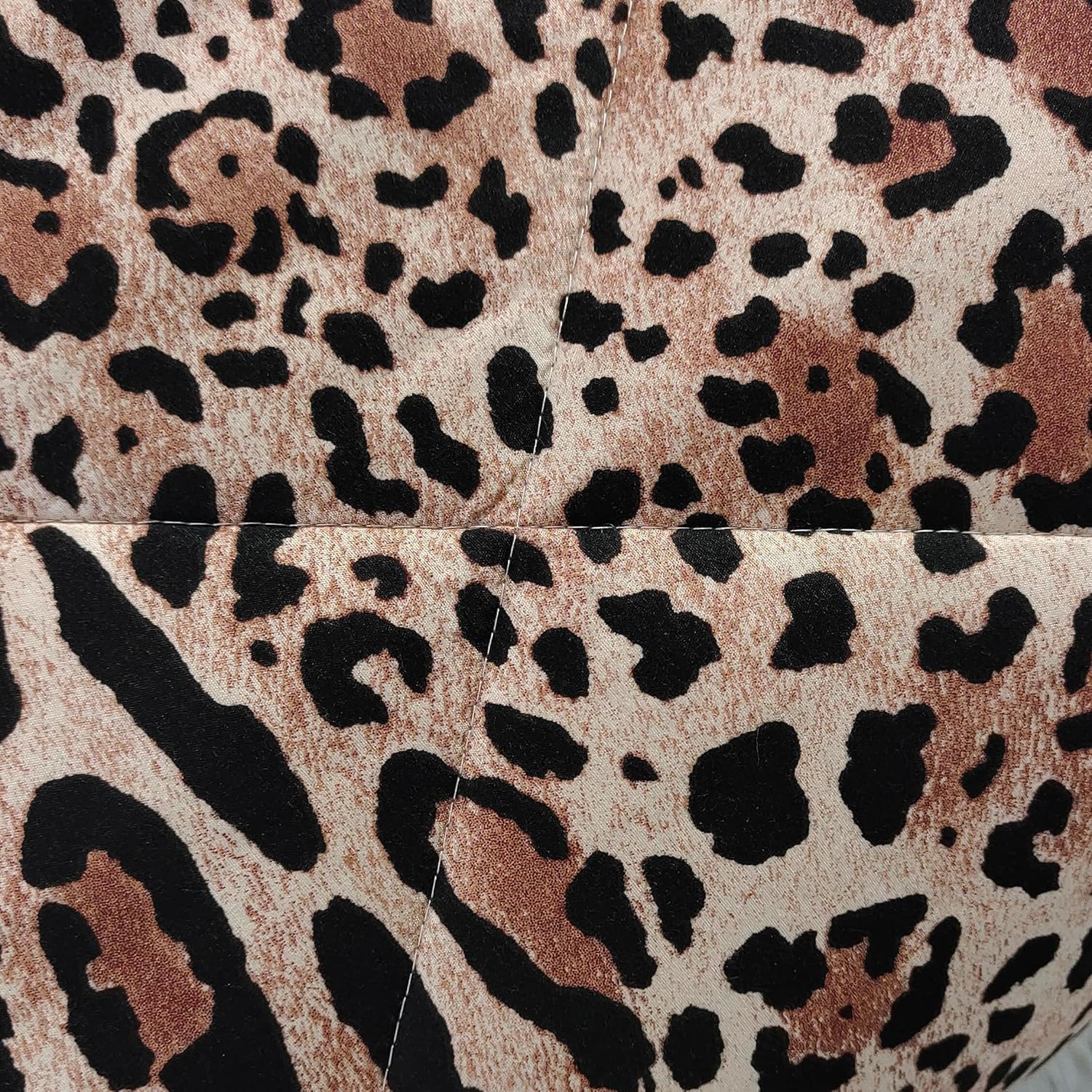 SDY edge stitching close-up showing durable seams and even padding for long-lasting use