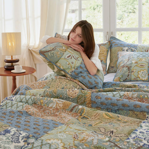 Secgo cotton stitching close-up highlighting durable seams and breathable fabric benefit