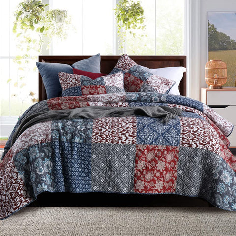 Secgo king quilt front view showing burgundy patchwork and inviting texture