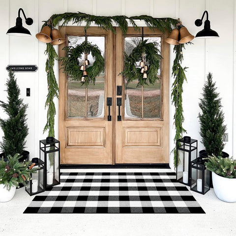 SEEKSEE front view showing buffalo plaid and welcoming design benefit