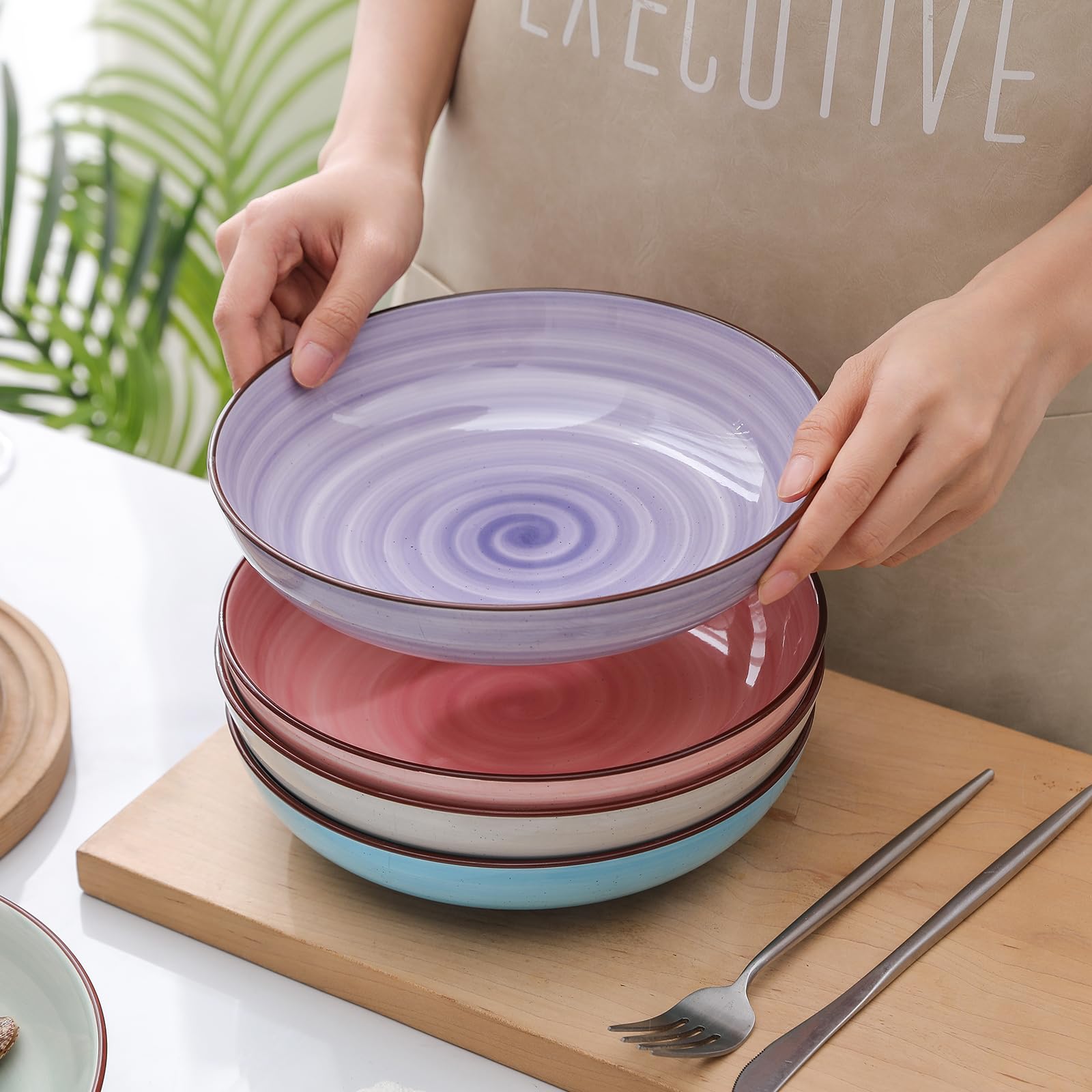 Selamica 24 oz soup bowl close-up showing glazed finish and easy-clean benefit