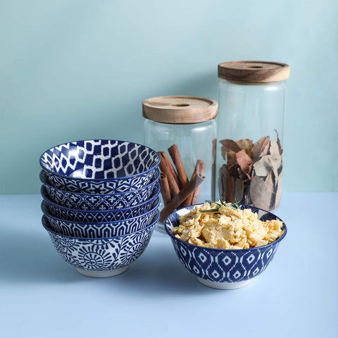 Selamica bowl held in hand showing size and ergonomic benefit