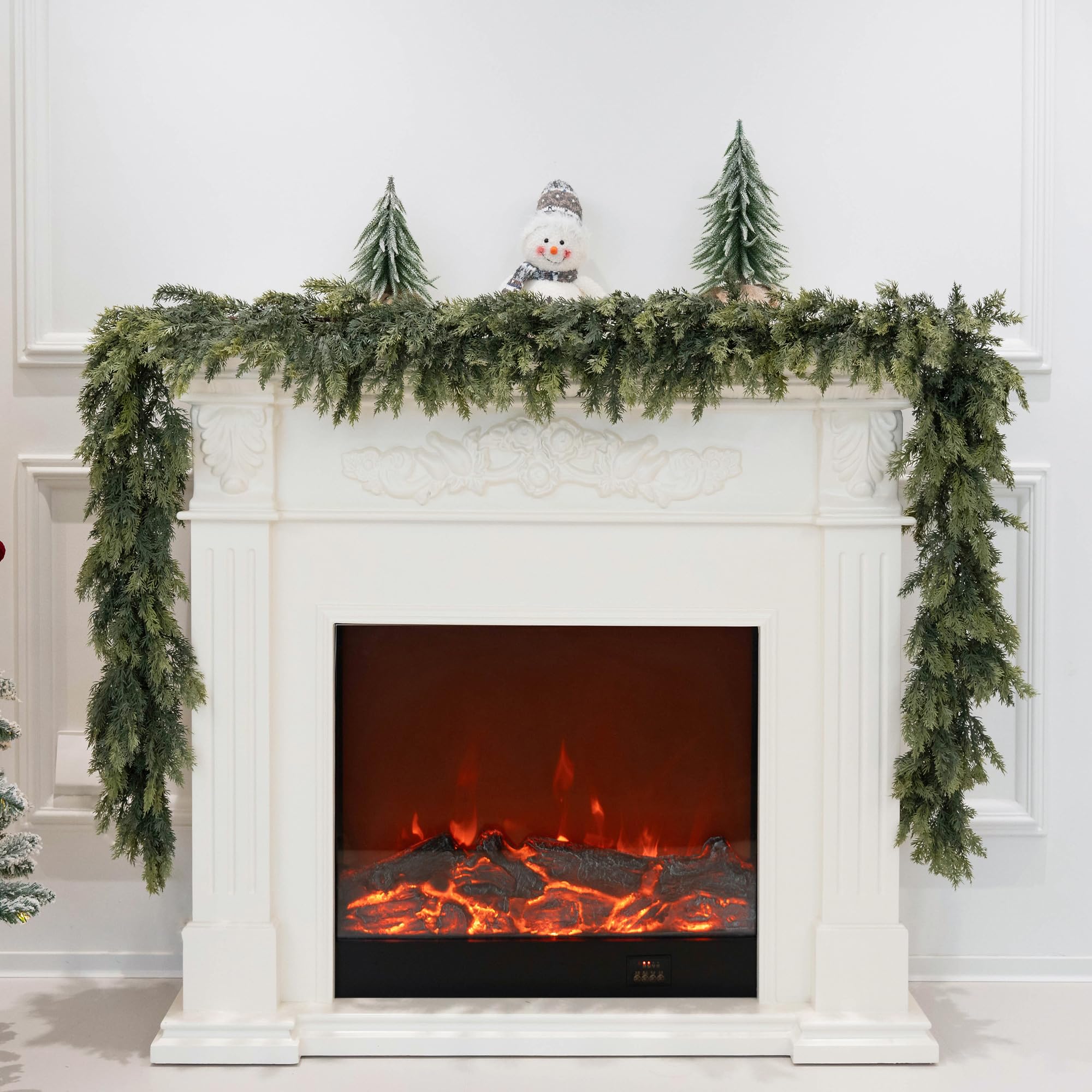 Senjie garland folded in storage box showing compact reusable storage and season-to-season durability