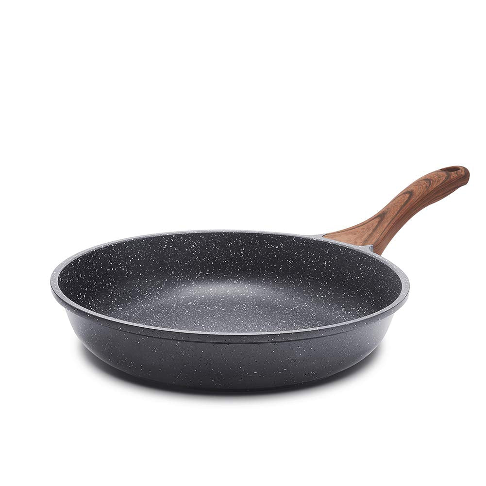 SENSARTE front view of 11-inch skillet for versatile cooking