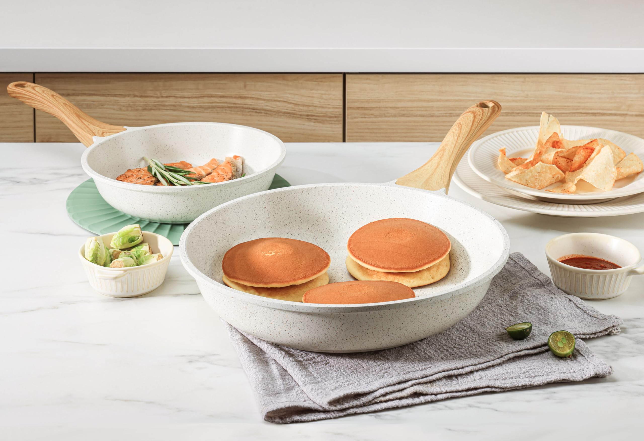 SENSARTE set arranged in a modern kitchen to illustrate everyday use and aesthetic appeal