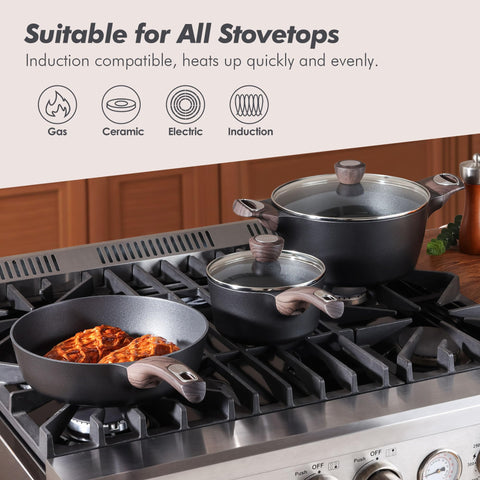 SENSARTE stockpot filled with pasta showing large-capacity cooking for families and meal prep benefit