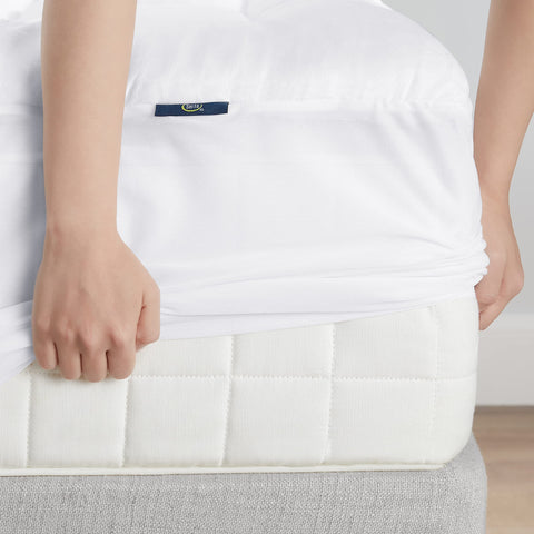 Serta wrinkle and texture detail highlighting breathable cotton surface and comfort