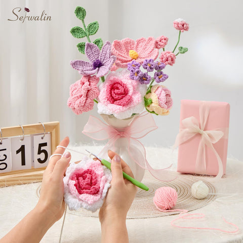 Serwalin bouquet arranged in vase demonstrating easy display and decor benefit