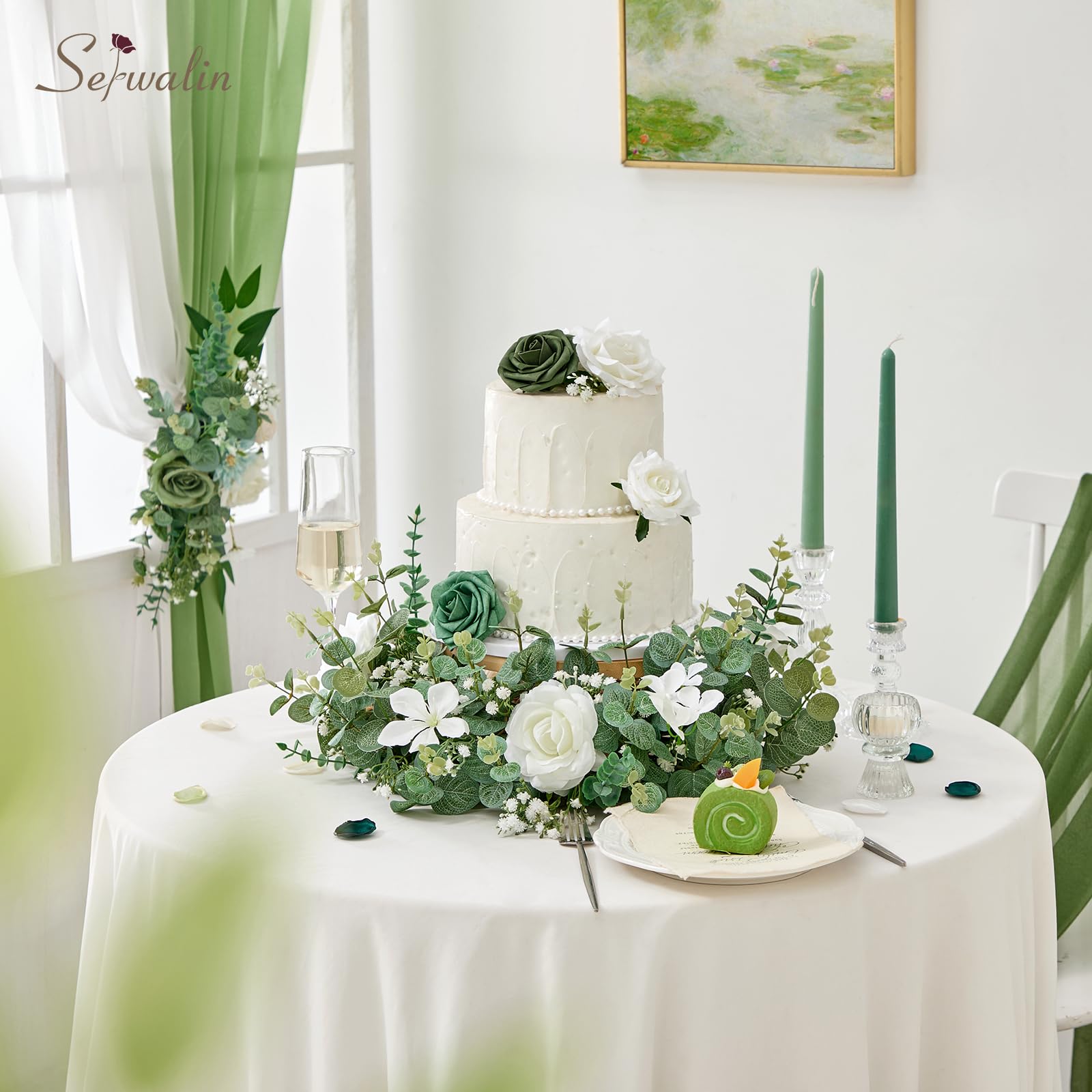 Serwalin table centerpiece at a wedding showcasing elegant long-lasting greenery